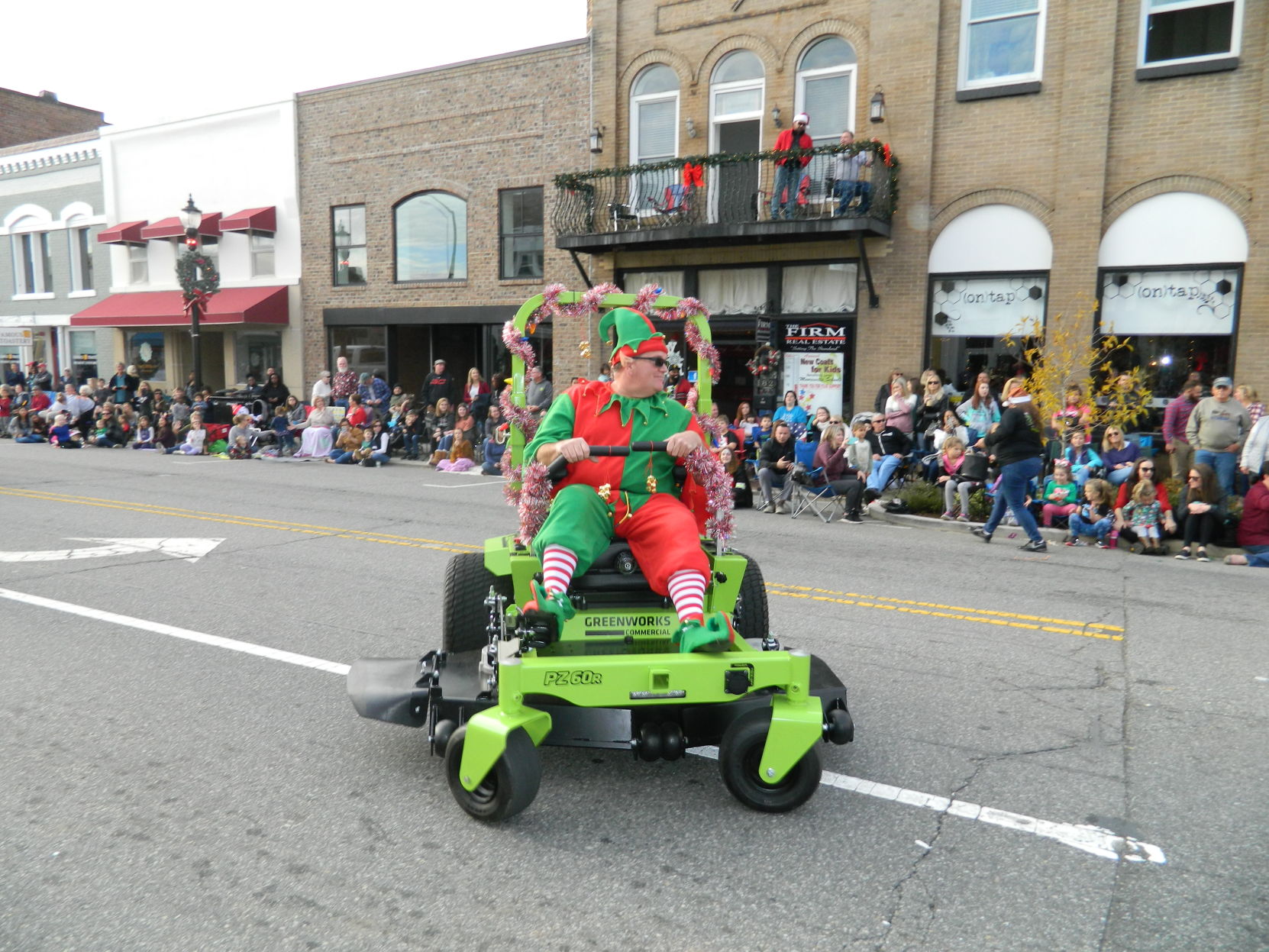 Mooresville Christmas Parade (246).JPG